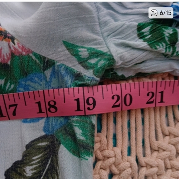 Old Navy | Spring Blouse Bundle (2) | Sizes S & M | Linen + Floral - Picture 13 of 16